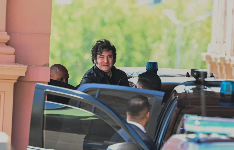 Milei asistirá a la sesión preparatoria en Diputados tras la conquista de la primera minoría