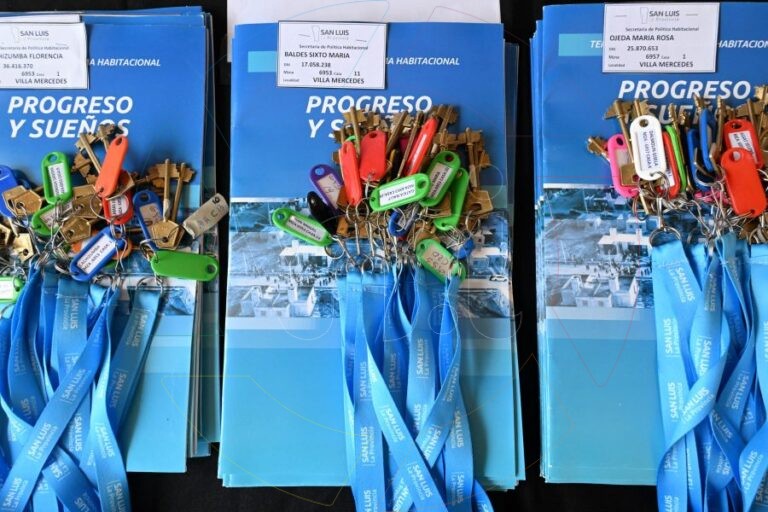 Entregaron 96 viviendas del plan “Progreso” y “Sueños” en Villa Mercedes