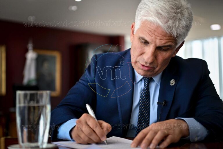 El gobernador Claudio Poggi retomó sus funciones tras su licencia