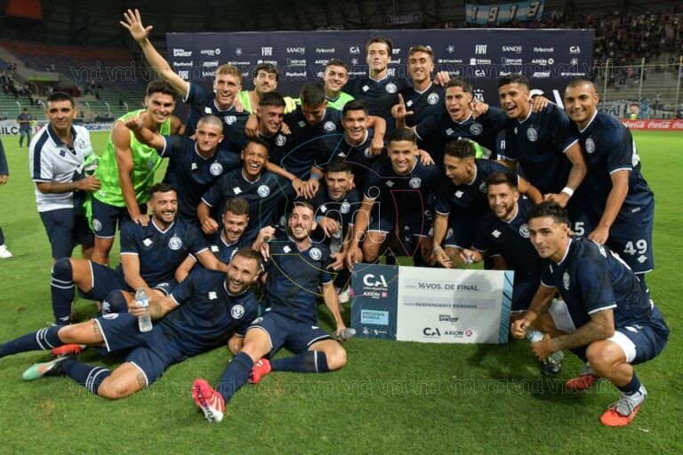 La Copa Argentina arrancó en Villa Mercedes con victoria mendocina