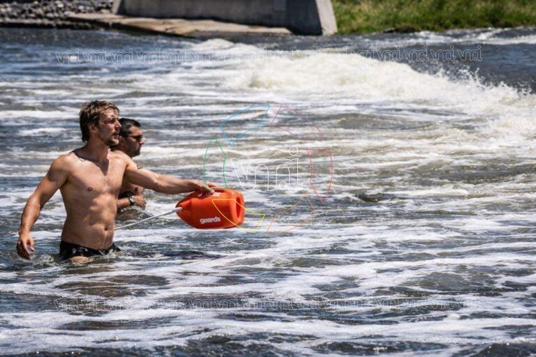 Crecida del Río Quinto: prohíben el ingreso al agua en Espejos de Agua