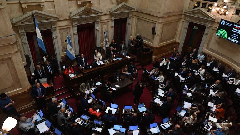 Reforma laboral: el Senado aprobó la media sanción tras una sesión maratónica