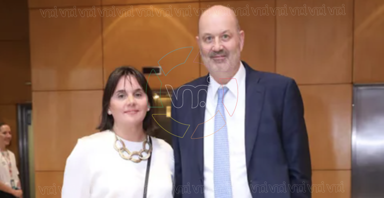 Cancillería adjudicó $114 millones a entidad dirigida por la esposa de Federico Sturzenegger