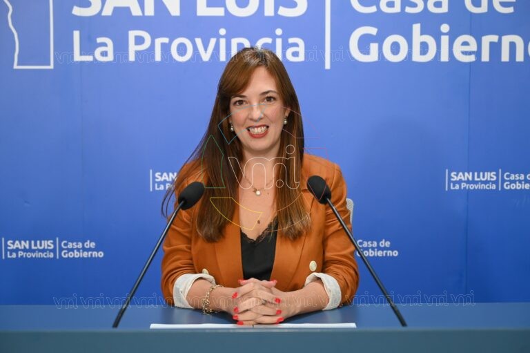 San Luis capacitará a más de 10 mil docentes en Inteligencia Artificial aplicada a la educación