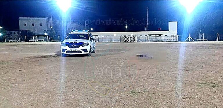San Luis: murió un hombre de 35 años tras descompensarse mientras jugaba al fútbol en una cancha del Parque Industrial Norte