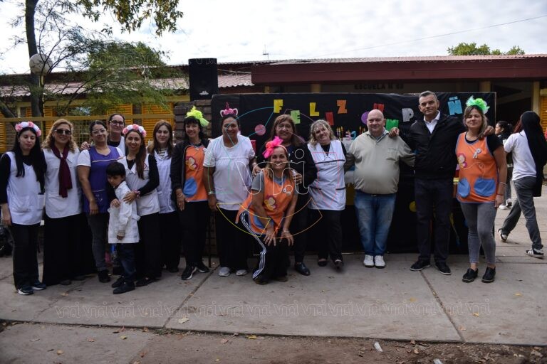 Villa Mercedes: la Escuela N°69 Olga Ester Sarden celebró su 32° aniversario con una jornada comunitaria