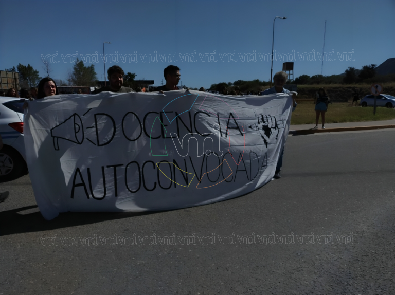 Docentes de la lista 4 Roja denuncian irregularidades en el proceso electoral de AMET