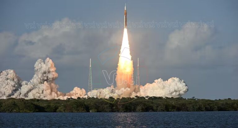 Histórico: despegó la misión Artemis II y la humanidad vuelve a orbitar la Luna tras más de 50 años