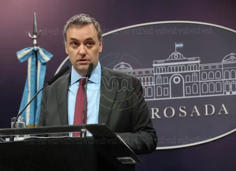 Allanaron tres inmobiliarias en la causa por presunto enriquecimiento ilícito de Manuel Adorni