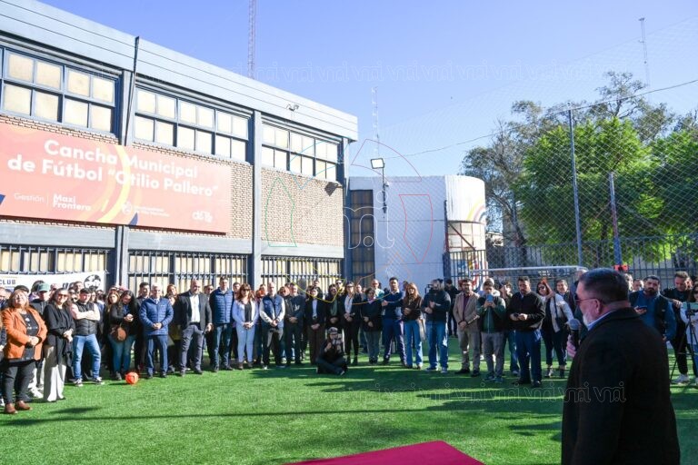 Villa Mercedes inauguró una cancha de césped sintético en homenaje a Otilio “Atilio” Pallero