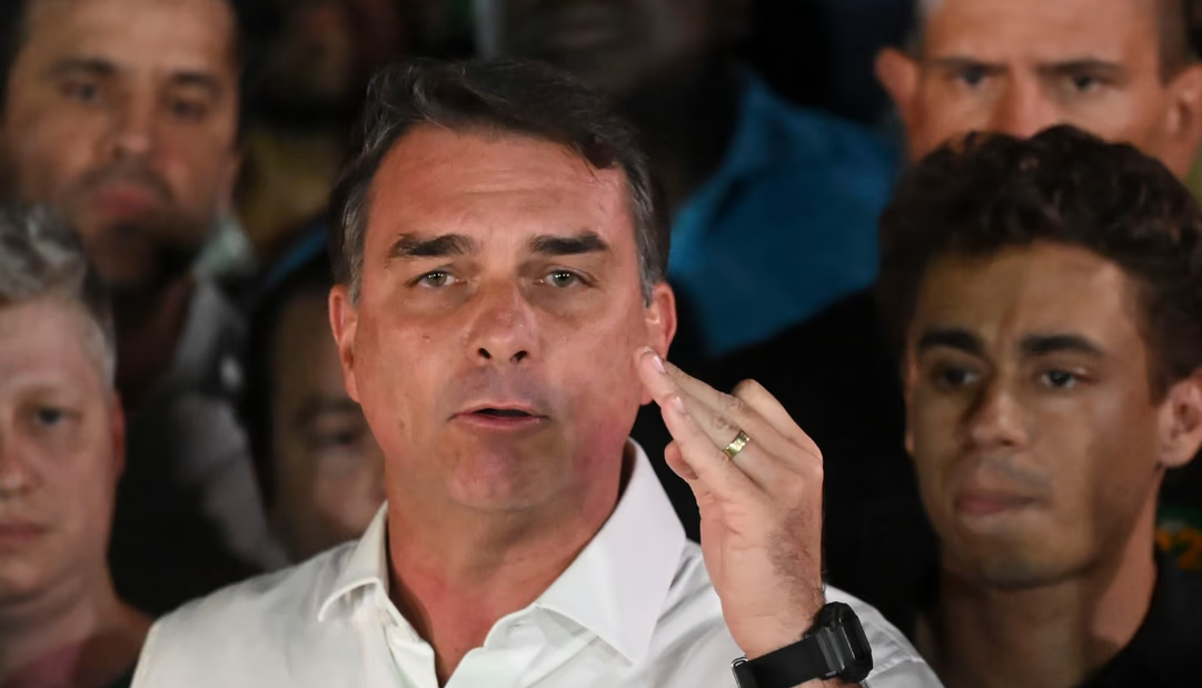 Flavio Bolsonaro.