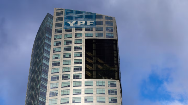 Juicio por YPF